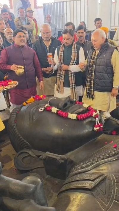 Rewa News: रीवा का भैरवनाथ मंदिर का डिप्टी CM ने किया रुद्राभिषेक, बना आस्था और पर्यटन का केंद्र