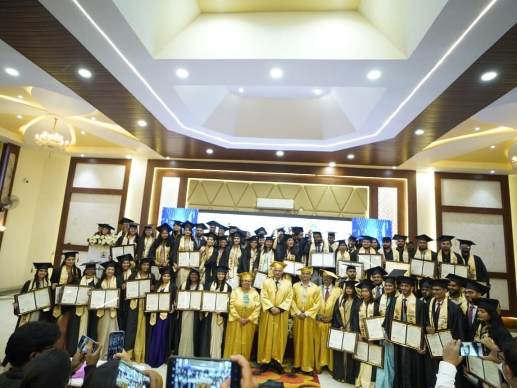 MP News: शहडोल मेडिकल कॉलेज का पहला दीक्षांत, 100 नए डॉक्टरों को मिली डिग्री