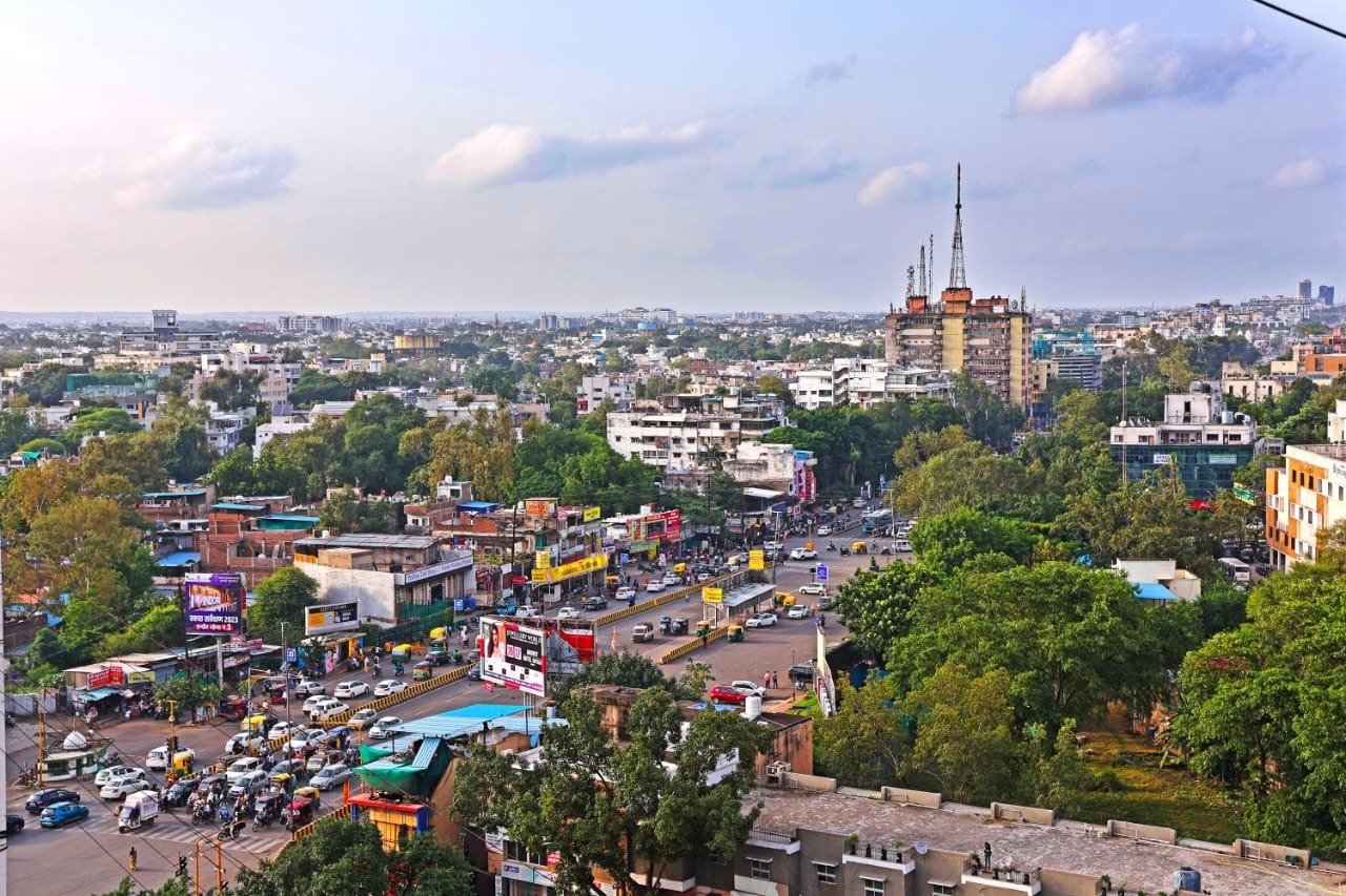 Indaur News: नववर्ष 2026 में इंदौर को मिलेंगी मेट्रो, फ्लाईओवर, अस्पताल और रोजगार की बड़ी सौगातें