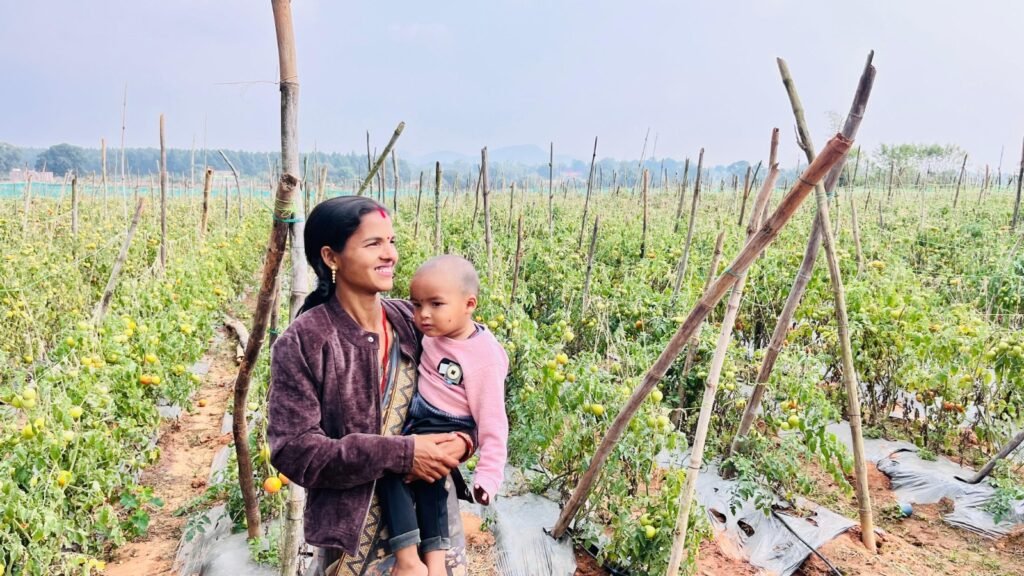 CG News: जशपुर जिले में महिला उद्यमिता को मिला नया उत्साह, प्रधानमंत्री मुद्रा योजना से महिलाओं को आत्मनिर्भर बनने का अवसर