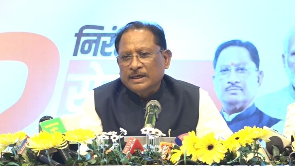 CG News: मुख्यमंत्री विष्णु देव साय का बड़ा फैसला, कर्मचारियों का DA बढ़ाकर 58% किया