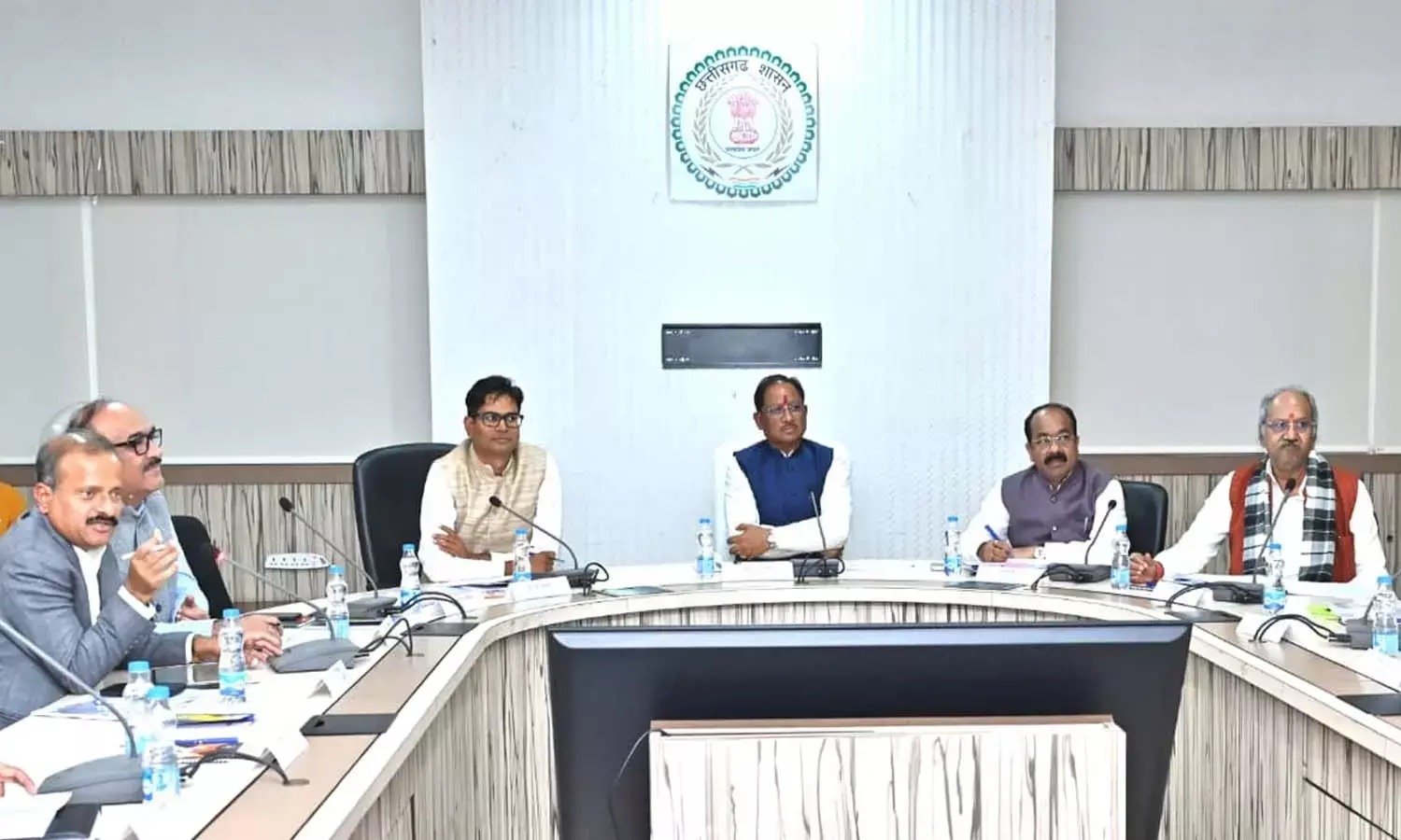 CG News: मुख्यमंत्री साय ने रायपुर शहर के समग्र विकास के लिए उच्चस्तरीय समीक्षा बैठक की