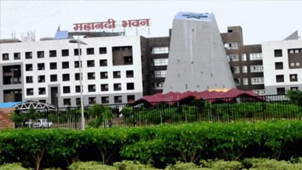 CG News: छत्तीसगढ़ सरकार ने जारी की 2026 की अवकाश सूची, बलौदाबाजार-भाटापारा में 3 स्थानीय अवकाश घोषित