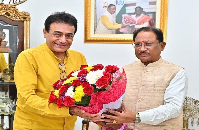 CG News: मुख्यमंत्री विष्णुदेव साय से नीतिश भारद्वाज की सौजन्य मुलाकात, छत्तीसगढ़ की कला-संस्कृति पर हुई चर्चा