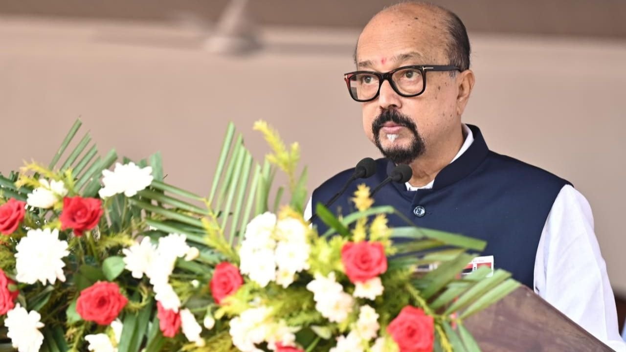 CG News: छत्तीसगढ़ पुलिस के 25 अफसरों को राष्ट्रपति पदक से सम्मान, राज्यपाल रमेन डेका करेंगे वितरण