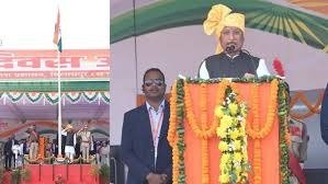 CG News: छत्तीसगढ़ में धूमधाम से मनाया गया 77वां गणतंत्र दिवस, राजधानी से लेकर बस्तर तक दिखा देशभक्ति का जज्बा