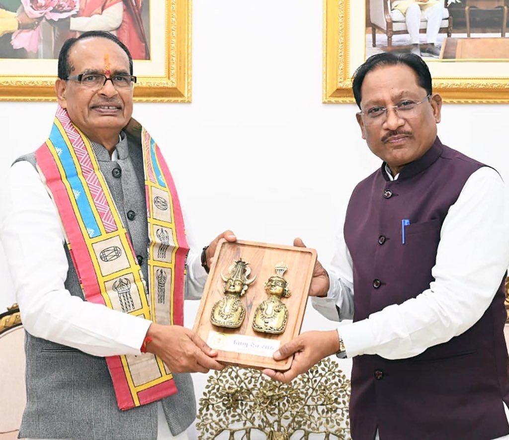 CG News: मुख्यमंत्री साय से केंद्रीय कृषि मंत्री की सौजन्य मुलाकात, छत्तीसगढ़ के किसानों के मुद्दों पर हुई चर्चा