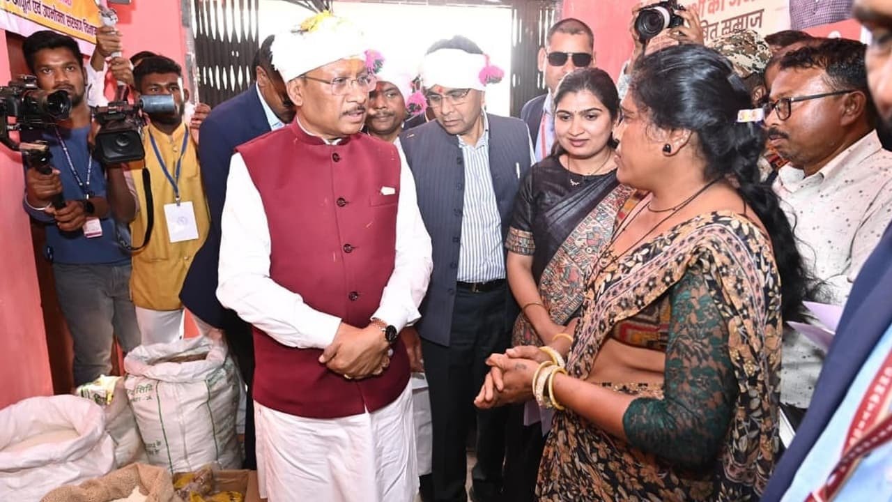 CG News: सीएम साय ने किया बालक आश्रम का निरीक्षण, अतिरिक्त कक्ष निर्माण को दी मंजूरी