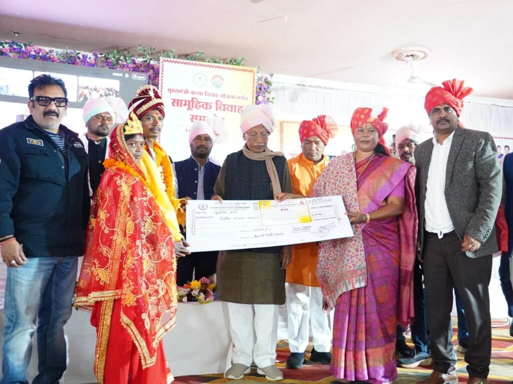 Jashpur News: मुख्यमंत्री कन्या विवाह योजना के तहत जशपुर में 48 जोड़ों का भव्य सामूहिक विवाह समारोह