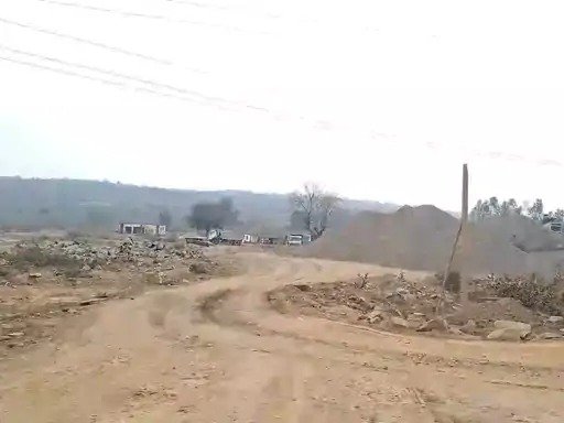 Mauganj News: मऊगंज में खनन माफिया का आतंक, शिकायत पहुंची उच्च स्तर तक