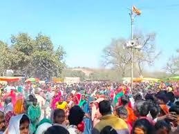 Sidhi News: सीधी के बढ़ौरा शिव मंदिर में उमड़ा आस्था का सैलाब