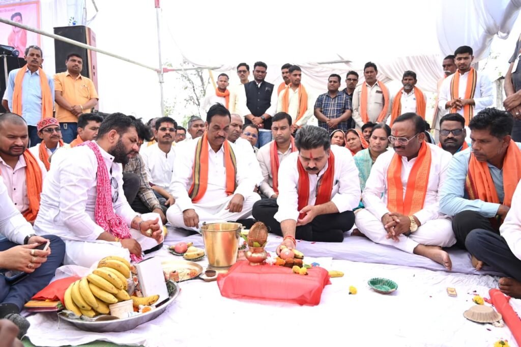 CG News: कवर्धा में नहर विस्तार परियोजना का शुभारंभ, 770 हेक्टेयर भूमि को मिलेगी सिंचाई सुविधा