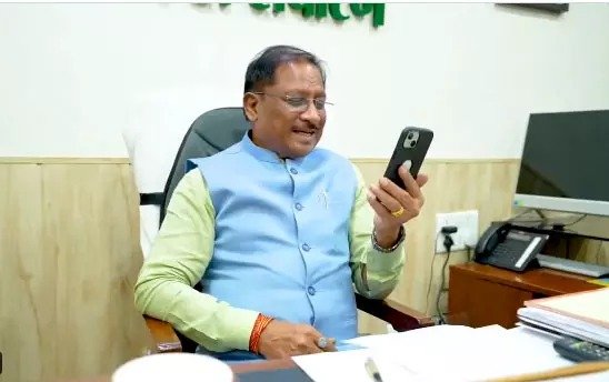 CG News: छत्तीसगढ़ के युवाओं को मिली UPSC 2025 में सफलता, मुख्यमंत्री साय ने चयनित अभ्यर्थियों को वीडियो कॉल पर दी बधाई