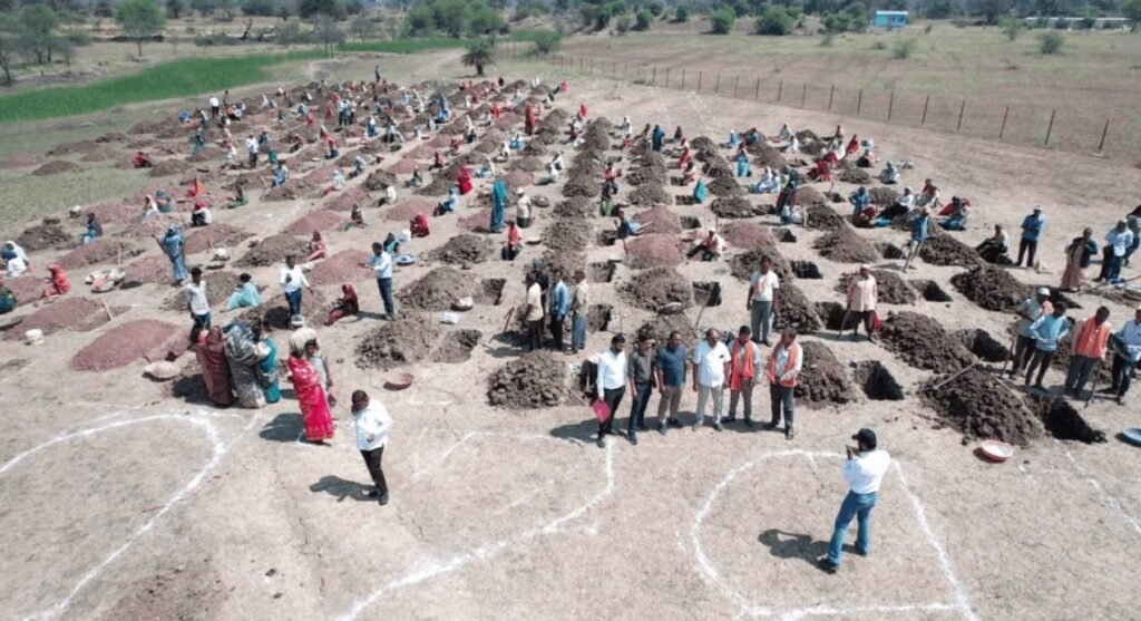 CG News: बालोद में वर्षा जल संरक्षण और भूजल स्तर सुधार के लिए ‘नीर चेतना अभियान’ की शुरुआत