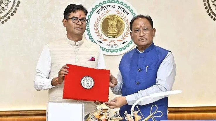 CG News: छत्तीसगढ़ विधानसभा में राजस्व विभाग का 3,502 करोड़ का बजट पास, डिजिटल सेवाओं और आपदा प्रबंधन को नया बल