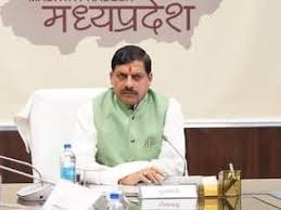 MP News: मध्य प्रदेश पर बढ़ता कर्ज का बोझ सरकार आज फिर लेगी 5800 करोड़ का कर्ज 