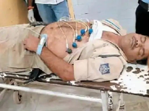 Rewa News: रीवा में ड्यूटी से लौट रहे आरक्षक की संदिग्ध मौत, सड़क किनारे मिले अचेत