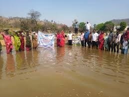 Sidhi News: सीधी में जल गंगा संवर्धन अभियान का शुभारंभ, बोरी बंधान से जल संरक्षण