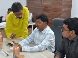 Satna News: सतना नगर निगम MIC बैठक में हंगामा, दूषित पानी और नियुक्तियों पर तीखी बहस