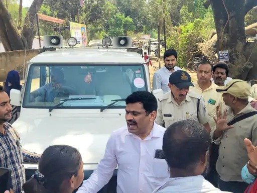 Sidhi News: सीधी में जनता की नाराजगी पर कार्रवाई कलेक्टर हटाए गए, अब मुआवजे की मांग