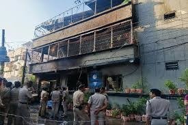 MP News: इंदौर में भीषण आग से बड़ा हादसा, एक ही परिवार के 8 लोगों की मौत